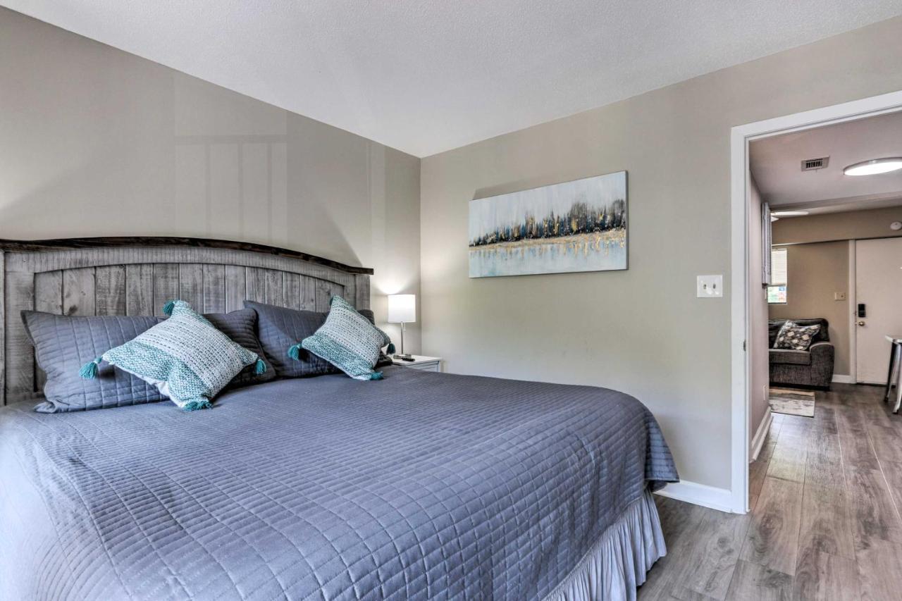 Gatlinburg Condo Walk To Downtown Attractions! Exterior photo